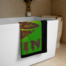Load image into Gallery viewer, EXCLUSIVE - Melanin Lips Towel - Red, Gold and Green - Fast UK Delivery
