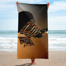 Load image into Gallery viewer, EXCLUSIVE African Queen Towel A - FAST UK DELIVERY